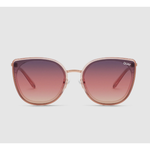 New Quay Australia Flat Eye Sunglasses Oversized Cat Eye Champagne Navy Rose
